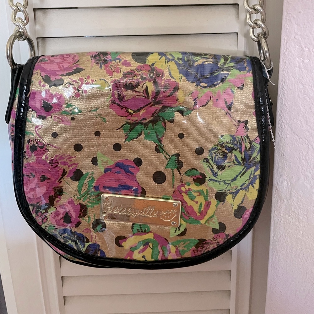 Betsy Johnson crossbody purse